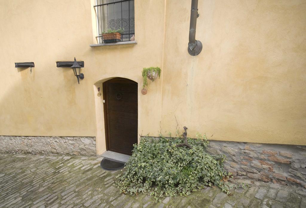 Archi Del '400 Appartamento Barolo Exteriér fotografie